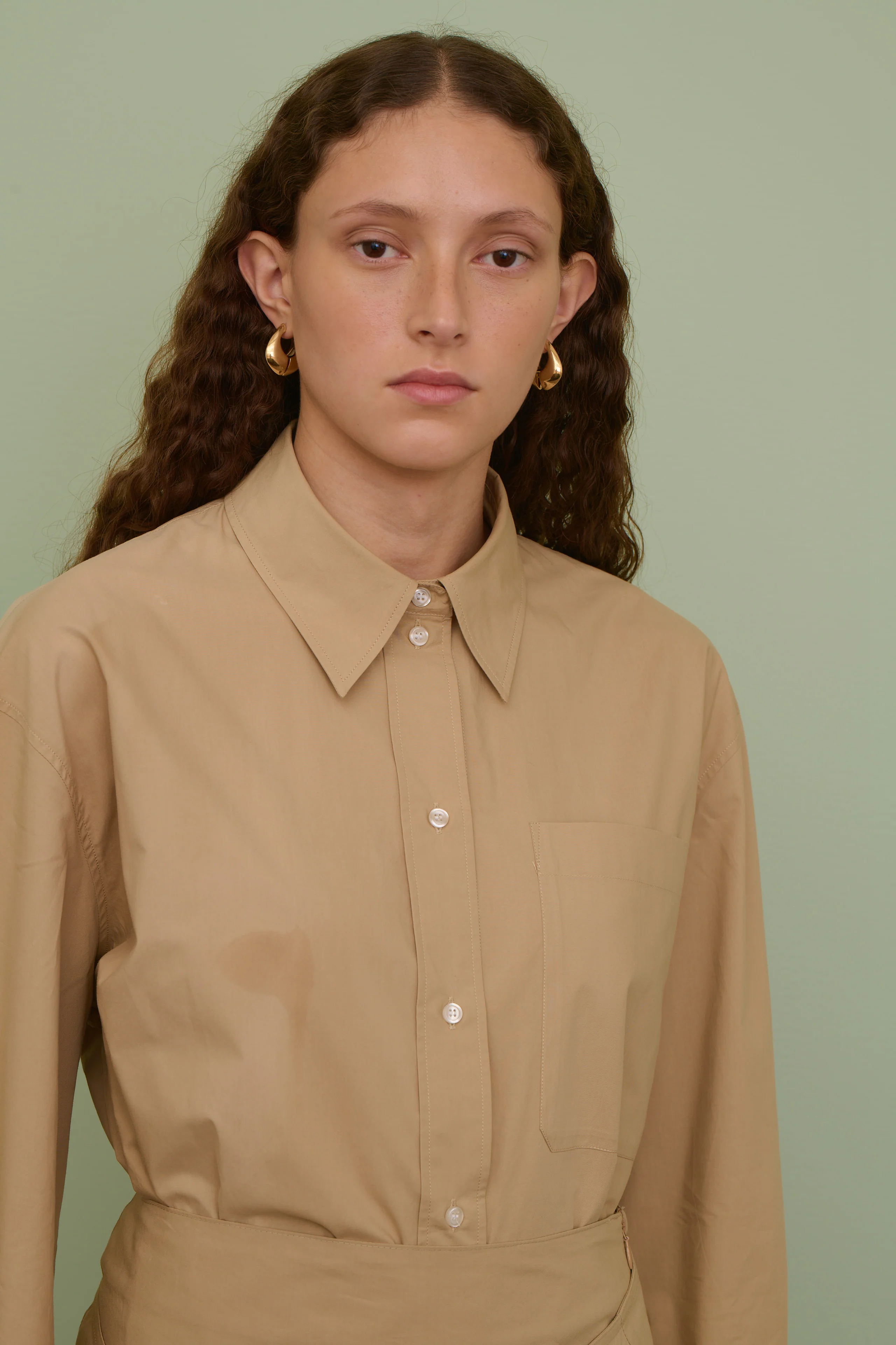 GOLD MAXI EARRINGS - Image 4
