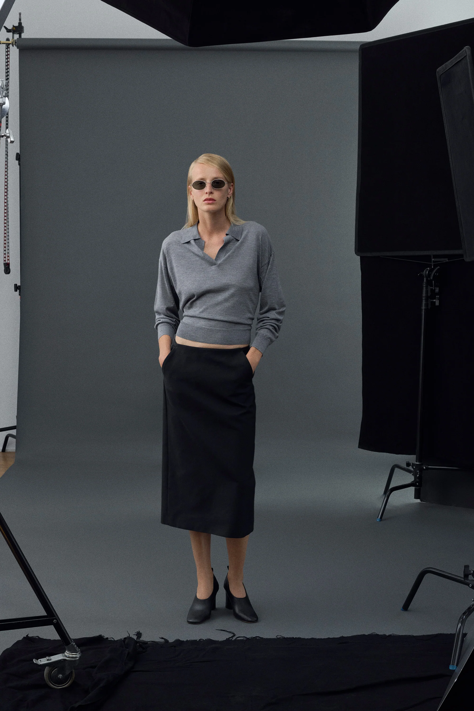 SUNGLASSES AMBER GREY - Image 3