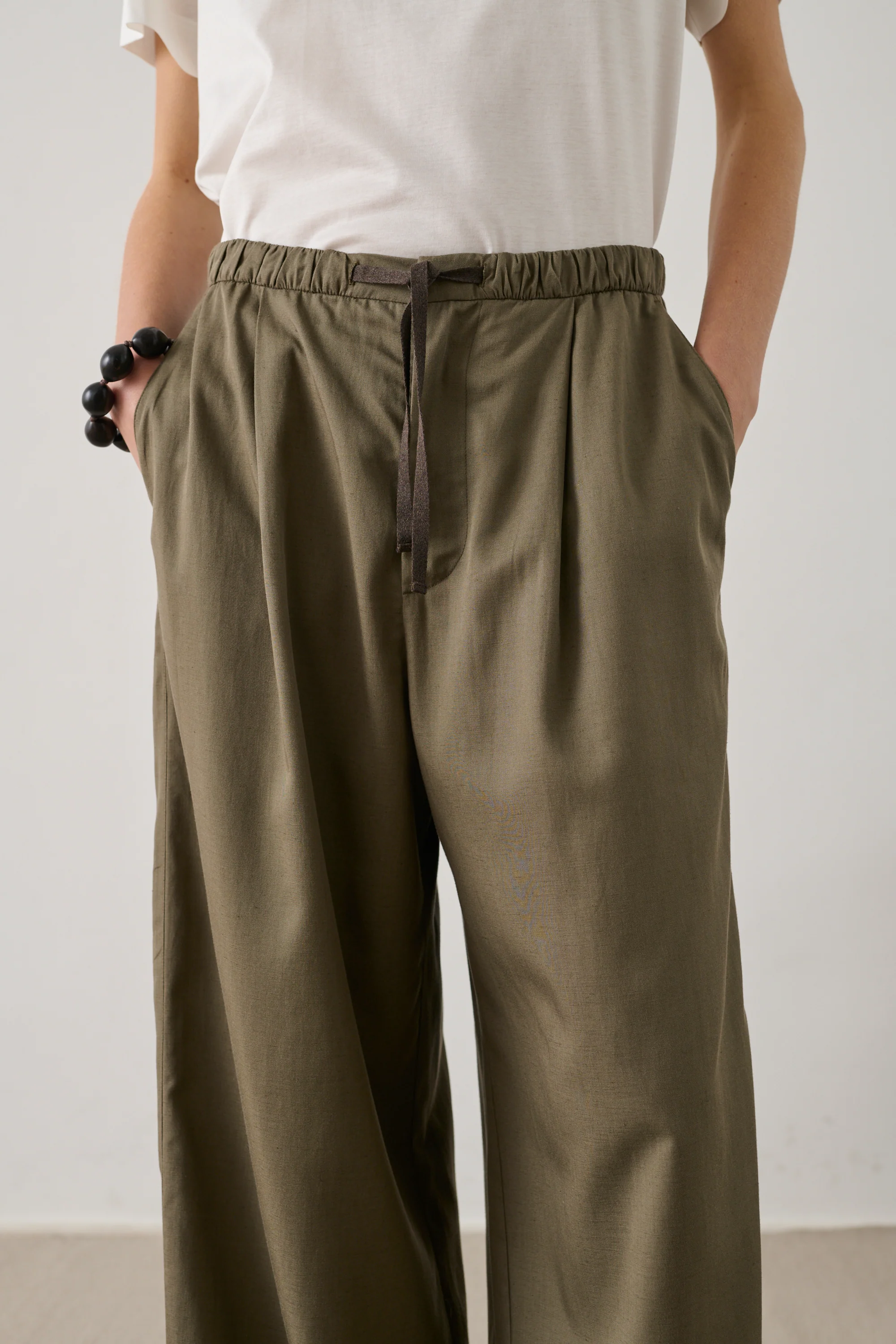 TROUSERS HUGUES BROWN - Image 5