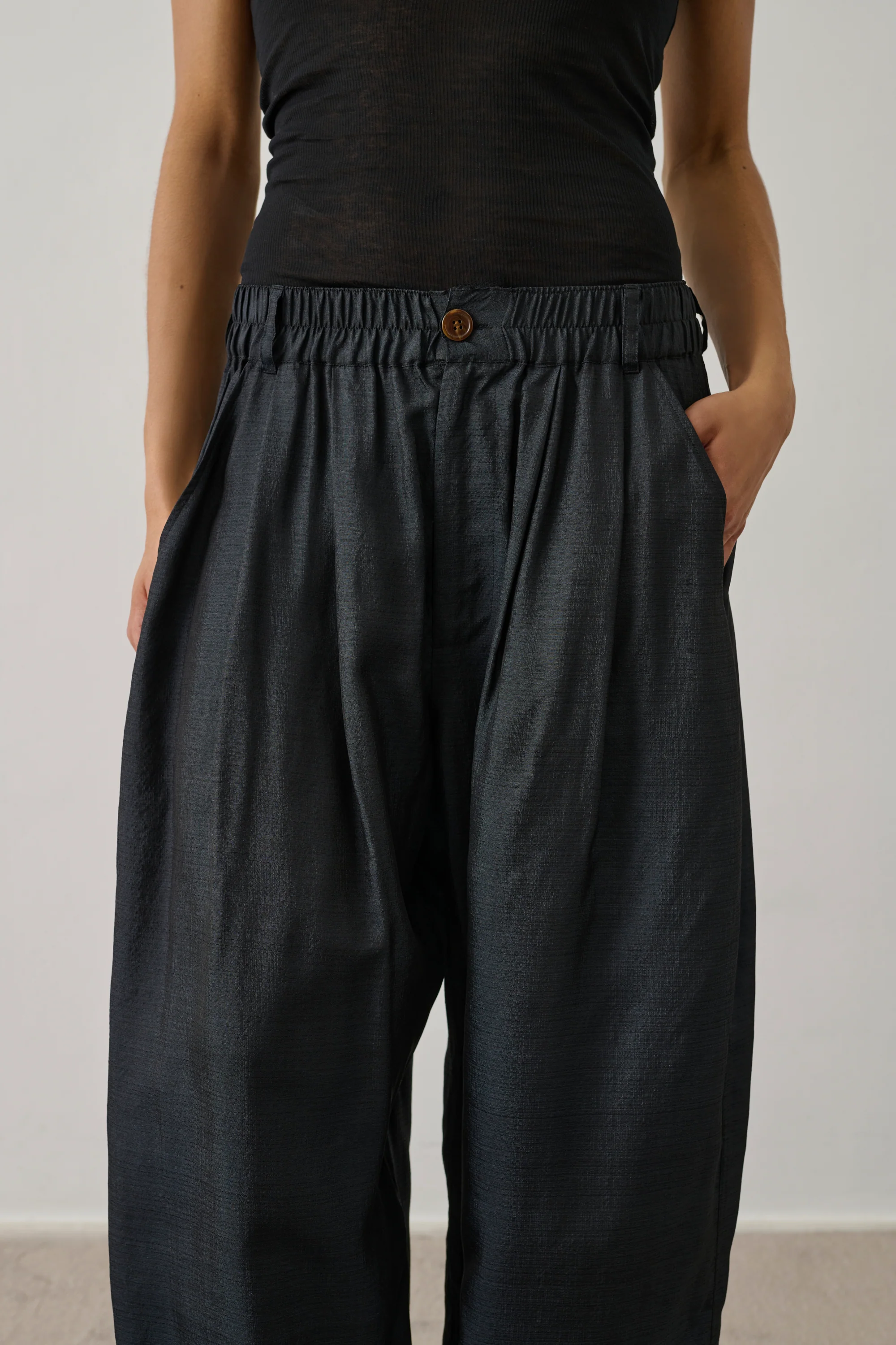 VERNON TROUSERS BLACK - Image 4